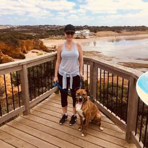 Meet your Posher, Tonia